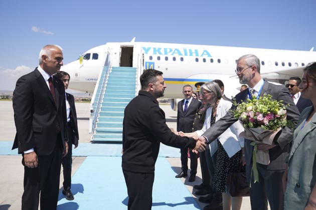 NATO Heads of State and Government Summit in Ankara ANKARA, TURKIYE - JULY 7: Ukrainian President Volodymyr Zelenskyy is welcomed by the Turkish Minister of Culture and Tourism Mehmet Nuri Ersoy at Esenboga Airport ahead of the 36th NATO Heads of State and Government Summit and is welcomed by in Ankara, Turkiye, on July 7, 2026. Metin Aktas Anadolu Ankara Turkey. Editorial use only. Please get in touch for any other usage.  Copyright: x2026xAnadoluxMetinxAktasx