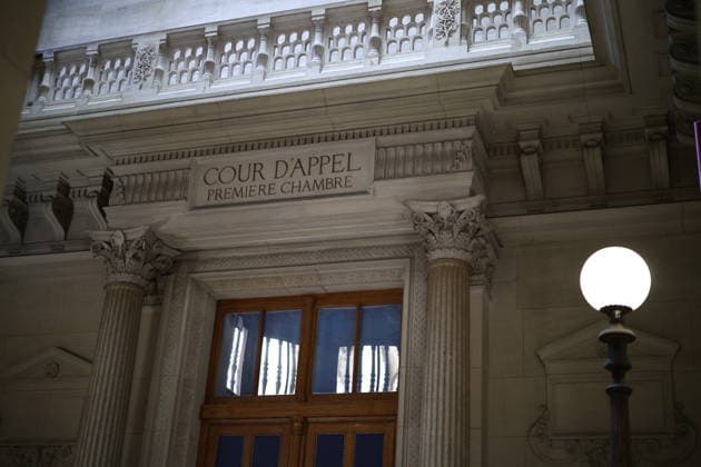 Decision on Appeal Trial of Marine Le Pen and Rn S Officials on Suspicion of Embezzlement of European Public Funds - Paris Illustration at Paris courthouse before the decision on the appeal trial of President of the parliamentary group of the French far-right Rassemblement National (RN) party, Marine Le Pen and officials of French far-right Rassemblement National (RN) party on suspicion of embezzlement of European public funds, in Paris on July 7, 2026. The appeal comes after a court last year barred Le Pen from running for office for five years over a European Parliament fake-jobs scam involving her and other officials from her National Rally party. Photo by Raphael Lafargue ABACAPRESS.COM Paris Ile-de-France France  Copyright: xLafarguexRaphael ABACAx