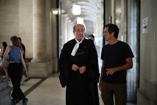 Decision on Appeal Trial of Marine Le Pen and Rn S Officials on Suspicion of Embezzlement of European Public Funds - Paris Serge Didier, Lawyer and former French member of parliament arriving at Paris courthouse before the decision on the appeal trial of President of the parliamentary group of the French far-right Rassemblement National (RN) party, Marine Le Pen and officials of French far-right Rassemblement National (RN) party on suspicion of embezzlement of European public funds, in Paris on July 7, 2026. The appeal comes after a court last year barred Le Pen from running for office for five years over a European Parliament fake-jobs scam involving her and other officials from her National Rally party. Photo by Raphael Lafargue ABACAPRES  Copyright: xLafarguexRaphael ABACAx