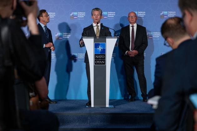 NATO Heads of State and Government Summit in Ankara ANKARA, TURKIYE - JULY 07: Swedish Prime Minister Ulf Kristersson (L), Swedish Minister for Defence Pal Jonson (C), and Saab President and CEO Micael Johansson (R) speak at a press conference during the 36th NATO Heads of State and Government Summit in Ankara, Turkiye on July 07, 2026. Ismail Aslandag Anadolu Ankara Turkey. Editorial use only. Please get in touch for any other usage.  Copyright: x2026xAnadoluxIsmailxAslandagx
