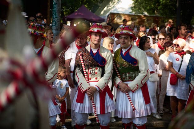 San Fermín Procession 2026 San Fermín Procession during the 2026 San Fermín Festival, on July 7, 2026, in Pamplona, Navarre, Spain. Thousands of Pamplona residents dressed in white and red have taken to the streets of Pamplona, on the main day of the San Fermín festivities, to accompany the saint on his procession through the city’s Old Town. The figure of San Fermín was accompanied by buglers, kettledrummers, dantzaris, mace-bearers, an honor guard, txistularis, bagpipers, the Parade of Giants and Bigheads, and the municipal band, La Pamplonesa JULY 7, 2026 Pamplona, Navarre Pamplona, Navarre, Spain  Copyright: xEduardoxSanzx 7651177