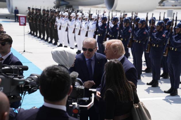 US President Donald Trump in Ankara ANKARA, TURKIYE - JULY 07: Turkish President Recep Tayyip Erdogan welcomes US President Donald Trump, who is paying an official visit to Turkiye ahead of the 36th NATO Heads of State and Government Summit, at Ankara Airport in Ankara, Turkiye, on July 07, 2026. Osmancan Gurdogan Anadolu Ankara Turkey. Editorial use only. Please get in touch for any other usage.  Copyright: x2026xAnadoluxOsmancanxGurdoganx