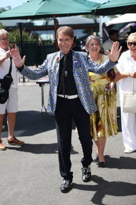 . 07 07 2026. London, United Kingdom. Sir Cliff Richard arriving on day nine of the Wimbledon Tennis Championships in London.  xStephenxLockx xi-Imagesx IIM-26890-0005