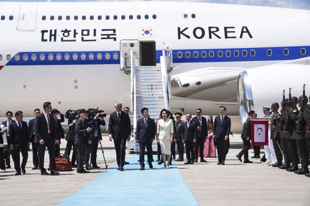 South Korean President Lee Jae Myung arrives in Ankara for NATO summit ANKARA, TURKIYE - JULY 7: South Korean President Lee Jae Myung and his wife Kim Hea Kyung arrive at Esenboga Airport to attend the 36th NATO Heads of State and Government Summit, in Ankara, Turkiye on July 7, 2026. Metin Aktas Anadolu Ankara Turkey. Editorial use only. Please get in touch for any other usage.  Copyright: x2026xAnadoluxMetinxAktasx
