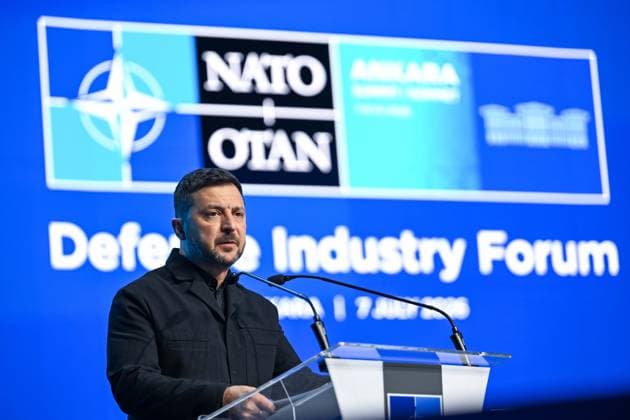 Defense Industry Forum held during NATO Summit in Ankara ANKARA, TURKIYE - JULY 7: Ukrainian President Volodymyr Zelenskyy delivers a speech at a podium during the Defense Industry Forum held within the 36th NATO Heads of State and Government Summit in Ankara, Turkiye, on July 7, 2026. Ismail Aslandag Anadolu Ankara Turkey. Editorial use only. Please get in touch for any other usage.  Copyright: x2026xAnadoluxIsmailxAslandagx