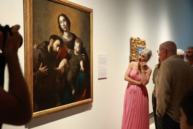 Del Pozo Opens the Exhibition The Beauty of Knowledge at the Museum of Fine Arts in Seville The acting Regional Minister of Culture and Sports, Patricia del Pozo, alongside donor Enrique Carlos Martín during the opening of the exhibition The Beauty of Knowledge July 7, 2026, in Seville, Andalusia, Spain The acting Regional Minister of Culture and Sports, Patricia del Pozo, has opened the exhibition The Beauty of Knowledge at the Seville Museum of Fine Arts, which brings together twelve works donated by art historian Enrique Carlos Martín Rodríguez, including Flemish paintings from the 16th and 17th centuries, and carved religious images from Seville and Granada. The exhibition will be open to the public from July 7, 2026, to October  Copyright: xRocioxRuzx 7651495