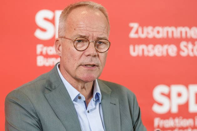 Statement SPD Matthias Miersch SPD Vorsitzender, bei einem Statement SPD am 07.07.26 in Berlin. Berlin Berlin Deutschland Reichstag *** Statement by Matthias Miersch, SPD Chairman, during an SPD press conference on July 7, 2026, in Berlin, Berlin, Berlin, Germany, at the Reichstag