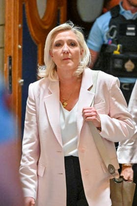 Marine Le Pen, president of the National Rally, leaves the Paris Court of Appeals, France, on July 7, 2026, following the verdict in the appeal trial of former and current RN members accused of embezzling European public funds in a case involving the creation of fictitious jobs at the European Parliament. The Court of Appeals sentenced Marine Le Pen, leader of France’s far right, to one year of house arrest with an electronic ankle monitor for this case, thereby jeopardizing her presidential candidacy next April. She was also barred from running for office for 15 months, a ban that was set to expire this year. Christian Liewig Bestimage President of the Rassemblement National parliamentary group Marine Le Pen leaves after the verdict in th  Copyright: xChristianxLiewigx xBestimagexChristianxLiewigx xBestimagex