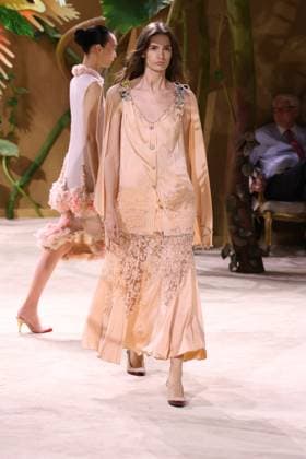 PFW Haute Couture Chanel Runway JD A model walks the runway at the Chanel show during Haute Couture Fashion Week in Paris, France, on 7 July 2026. Photo by Jerome Dominé ABACAPRESS.COM Paris France  Copyright: xDominexJerome ABACAx