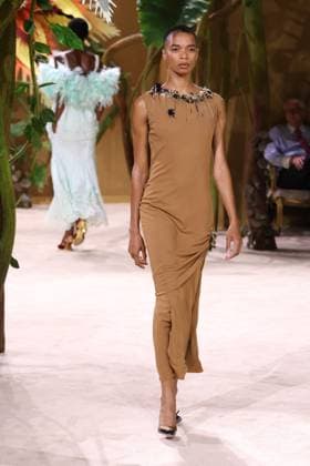 PFW Haute Couture Chanel Runway JD A model walks the runway at the Chanel show during Haute Couture Fashion Week in Paris, France, on 7 July 2026. Photo by Jerome Dominé ABACAPRESS.COM Paris France  Copyright: xDominexJerome ABACAx