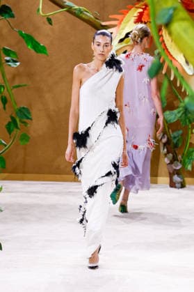 Photocall from the Chanel Fall Winter 2026–2027 Haute Couture fashion show during Paris Fashion Week (PFW) at the Grand Palais in Paris, France, on July 7, 2026 Bestimage Runway at the Chanel fashion show as part of Paris Haute Couture Fall Winter 2026 held at the Grand Palais on July 7, 2026, in Paris, France Paris, France  Copyright: xAgencex xBestimagexAgencex xBestimagex