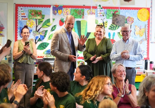 Prince William visits the London Welsh School in London, UK, 07 July 2026 The Prince of Wales during a visit to the Ysgol Gymraeg Llundain (The London Welsh School) in Hanwell, West London, to join pupils in sending their best wishes to Team Wales ahead of the Glasgow 2026 Commonwealth Games, taking place from July 23 to August 2, featuring 10 sports and six para-sports. Picture date: Tuesday July 7, 2026., Credit:Aaron Chown PA ROTA - B68 Avalon London, United Kingdom  Copyright: xAaronxChownx xPAxROTAx-xB68x xAvalonx 1115025346