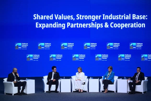 Defense Industry Forum at 36th NATO Summit in Ankara ANKARA, TURKIYE - JULY 7: South Korean President Lee Jae-myung (2nd L), Latvian Foreign Minister Baiba Braze (2nd R), Australian Minister for Defense Industry Pat Conroy (R) and Planet Labs CEO Ashley Johnson (C) attend the Defense Industry Forum as part of the 36th NATO Summit of Heads of State and Government in Ankara, Turkiye on July 7, 2026. Akin Celiktas Anadolu Ankara Turkey. Editorial use only. Please get in touch for any other usage.  Copyright: x2026xAnadoluxAkinxCeliktasx