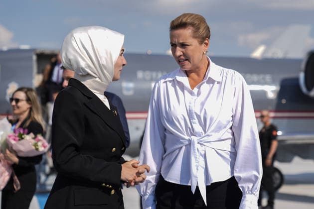 NATO Ankara Summit ANKARA, TURKIYE - JULY 7: Danish Prime Minister Mette Frederiksen is being welcomed by Turkish Minister of Family and Social Services Mahinur Ozdemir Goktas upon her arrival at Ankara Airport ahead of the 36th NATO Heads of State and Government Summit in Ankara, Turkiye, on July 7, 2026. Osmancan Gurdogan Anadolu Ankara Turkey. Editorial use only. Please get in touch for any other usage.  Copyright: x2026xAnadoluxOsmancanxGurdoganx