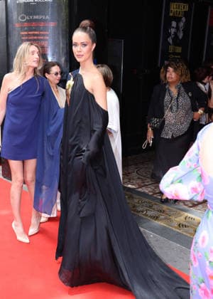 Hinaupoko Deveze, Miss France 2026, at the Stéphane Rolland fashion show at the Olympia, Fall Winter 2026–2027 Haute Couture Collection during Paris Fashion Week, on July 7, 2026. Denis Guignebourg, Bestimage. Celebrities at the Stéphane Rolland Fall Winter 2026–2027 Haute Couture Collection fashion show during Paris Fashion Week, on July 7, 2026, Paris, France  Copyright: xDenisxGuignebourgx xBestimagexDenisxGuignebourgx xBestimagex