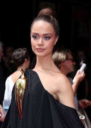 Hinaupoko Devèze, Miss France 2026, at the Stéphane Rolland fashion show at the Olympia, Fall Winter 2026–2027 Haute Couture Collection during Paris Fashion Week, on July 7, 2026. Denis Guignebourg, Bestimage. Celebrities at the Stéphane Rolland Fall Winter 2026–2027 Haute Couture Collection fashion show during Paris Fashion Week, on July 7, 2026, Paris, France  Copyright: xDenisxGuignebourgx xBestimagexDenisxGuignebourgx xBestimagex