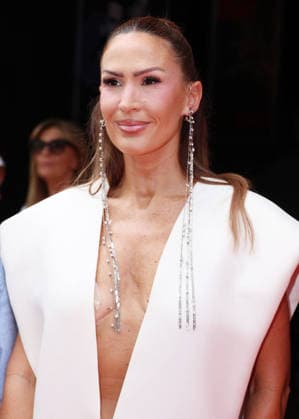 Vitaa at the Stéphane Rolland fashion show at the Olympia, Fall Winter 2026–2027 Haute Couture Collection during Paris Fashion Week, on July 7, 2026. Denis Guignebourg, Bestimage. Celebrities at the Stéphane Rolland Fall Winter 2026–2027 Haute Couture Collection fashion show, during Paris Fashion Week, on July 7, 2026, Paris, France  Copyright: xDenisxGuignebourgx xBestimagexDenisxGuignebourgx xBestimagex