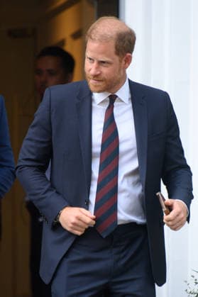 Prince Harry Departs Chatham House, London, UK - Arrives at Court - Tuesday 7 July Prince Harry departs after attending an Invictus Games event at Chatham House in London, England, UK on Tuesday 7 July, 2026, Credit:Justin Ng Avalon UK, England, London, Chatham House  Copyright: xJustinxNgx xAvalonx 1115054860