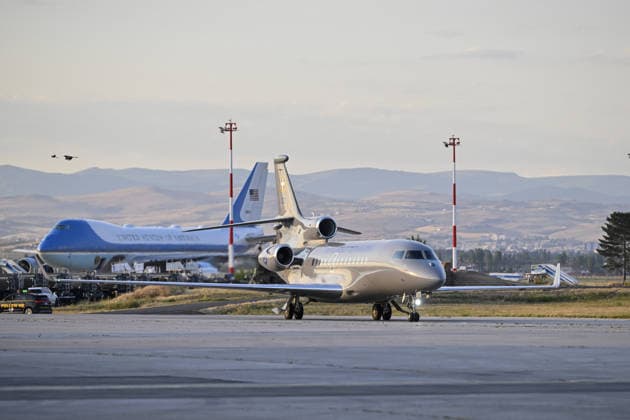 Greek Prime Minister Mitsotakis arrives in Ankara for 36th NATO Summit ANKARA, TURKIYE - JULY 7: Plane, carrying Greek Prime Minister Kyriakos Mitsotakis, arrives at Esenboga Airport ahead of the 36th NATO Heads of State and Government Summit in Ankara, Turkiye, on July 7, 2026 Ismail Kaplan Anadolu Ankara Turkey. Editorial use only. Please get in touch for any other usage.  Copyright: x2026xAnadoluxIsmailxKaplanx