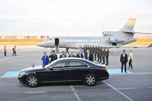 Greek Prime Minister Mitsotakis arrives in Ankara for 36th NATO Summit ANKARA, TURKIYE - JULY 7: Greek Prime Minister Kyriakos Mitsotakis and his wife Mareva Grabowski-Mitsotakis are welcomed by Turkish Trade Minister Omer Bolat after arriving at Esenboga Airport ahead of the 36th NATO Heads of State and Government Summit in Ankara, Turkiye, on July 7, 2026 Ismail Kaplan Anadolu Ankara Turkey. Editorial use only. Please get in touch for any other usage.  Copyright: x2026xAnadoluxIsmailxKaplanx
