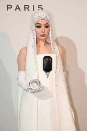 Fan Bingbing at the Stéphane Rolland Fashion Show, Fall Winter 2026–2027 Haute Couture Collection Photocall, at the Olympia as part of Paris Fashion Week, France, July 7, 2026 Bertrand Rindoff Bestimage Stéphane Rolland Haute Couture Fall Winter 2026–2027 show as part of Paris Fashion Week on July 7, 2026, in Paris, France Paris, France  Copyright: xBERTRANDxRINDOFFxPETROFFx xBESTIMAGExBERTRANDxRINDOFFxPETROFFx xBESTIMAGEx