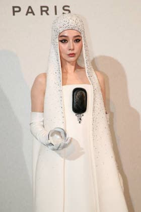 Fan Bingbing at the Stéphane Rolland Fashion Show, Fall Winter 2026–2027 Haute Couture Collection Photocall, at the Olympia as part of Paris Fashion Week, France, July 7, 2026 Bertrand Rindoff Bestimage Stéphane Rolland Haute Couture Fall Winter 2026–2027 show as part of Paris Fashion Week on July 7, 2026, in Paris, France Paris, France  Copyright: xBERTRANDxRINDOFFxPETROFFx xBESTIMAGExBERTRANDxRINDOFFxPETROFFx xBESTIMAGEx