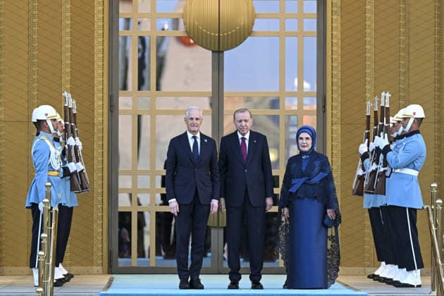 NATO Ankara Summit ANKARA, TURKIYE - JULY 07: Turkish President Recep Tayyip Erdogan and his wife Emine Erdogan welcome Norwegian Prime Minister Jonas Gahr Store during a reception hosted in honor of heads of state, heads of government and their spouses attending the 36th NATO Summit at the Presidential Complex in Ankara, Turkiye, on July 7, 2026. Mehmet Ali Ozcan Anadolu Ankara Turkey. Editorial use only. Please get in touch for any other usage.  Copyright: x2026xAnadoluxMehmetxAlixOzcanx