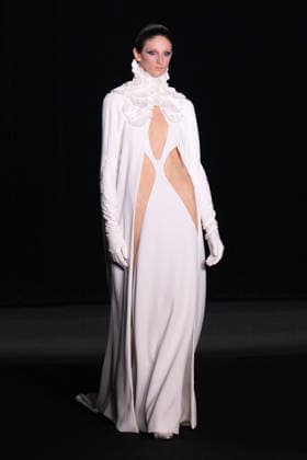 PFW - Stephane Rolland Runway A model walks the runway during the Stephane Rolland Haute Couture Fall Winter 2026 2027 show as part of Paris Fashion Week in Paris, France on July 07, 2026. Photo by Laurent Zabulon ABACAPRESS.COM  Copyright: xZabulonxLaurent ABACAx