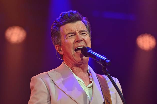 Rick ASTLEY (GBR,Saenger), live,Konzert, Buehne stage,Tollwood Festival am 07.07.2026 *** Rick Astley (GBR), singer, live, concert, stage, Tollwood Festival on July 7, 2026