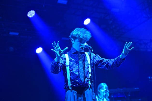 Tom A. Smith (GBR,Saenger), live,Konzert, Buehne stage,Tollwood Festival am 07.07.2026 *** Tom A Smith (GBR), singer, live, concert, stage, Tollwood Festival on July 7, 2026