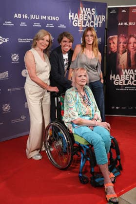 Maren Kroymann, Bettina Boettinger, Gaby Koester und Esther Schweins bei der Was Haben Wir Gelacht Dokufilm Premiere am 7.07.2026 im Cineplex Filmpalast in Koeln Maren Kroymann, Bettina Boettinger, Gaby Koester and Esther Schweins attend the premiere of the documentary film Was Haben Wir Gelacht on July 7, 2026, at the Cineplex Filmpalast in Cologne, Germany Was Haben Wir Gelacht Premiere in Koeln *** Maren Kroymann, Bettina Boettinger, Gaby Koester, and Esther Schweins at the premiere of the documentary film *Was Haben Wir Gelacht* on July 7, 2026, at the Cineplex Filmpalast in Cologne. Maren Kroymann, Bettina Boettinger, Gaby Koester, and Esther Schweins attend the premiere of the documentary film *Was Haben Wir Gelacht* on July 7, 
