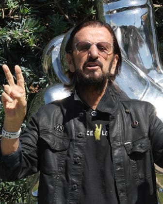 Beverly Hills CA July 07: Ringo Starr. at the Ringo s Peace & Love Birthday Celebration held at The Beverly Hills Park in Los Beverly Hills, CA. on July 07, 2026 Credit: AdMedia Beverly Hills USA - ZUMAa123 20260707_zaa_a123_149 Copyright: xADx