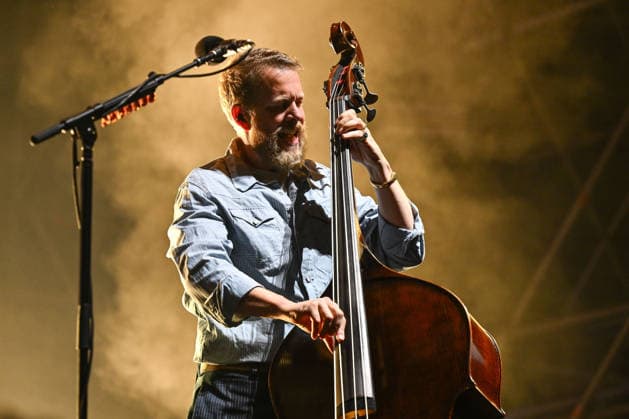 IPA86486207 - Ted Dwane of Mumford &amp; Sons during the 2026 Tour, at Rock in Roma 2026, on July 27, 2026, in Rome, Italy.  Copyright: xDomenicoxCippitelli LiveMediax xx 86486207