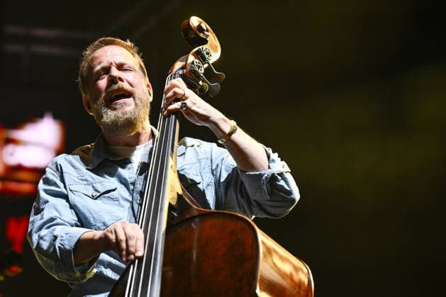 IPA86486212 - Ted Dwane of Mumford &amp; Sons during the 2026 Tour, at Rock in Roma 2026, on July 27, 2026, in Rome, Italy.  Copyright: xDomenicoxCippitelli LiveMediax xx 86486212