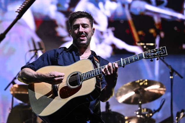 IPA86486352 - Marcus Mumford of Mumford &amp; Sons during the 2026 Tour, at Rock in Roma 2026, on July 27, 2026, in Rome, Italy.  Copyright: xDomenicoxCippitelli LiveMediax xx 86486352