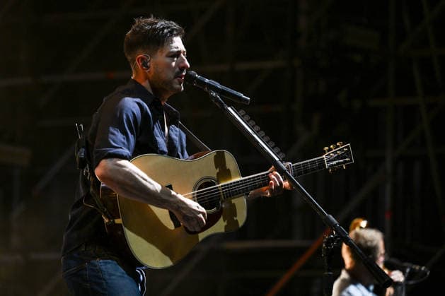 IPA86486368 - Marcus Mumford of Mumford &amp; Sons during the 2026 Tour, at Rock in Roma 2026, on July 27, 2026, in Rome, Italy.  Copyright: xDomenicoxCippitelli LiveMediax xx 86486368
