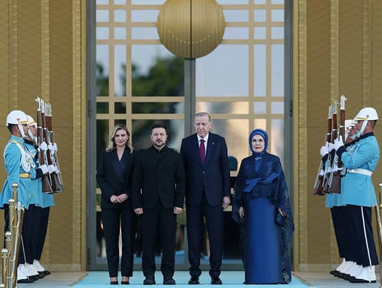 Ukraine s President Volodymyr Zelensky (2L) and his wife Olena Zelenska, Turkey s President Tayyip Erdogan (2R) and his wife Emine Erdogan posing during a reception hosted for heads of stade and government attending the 36th NATO Heads of State and Government Summit at the Presidential Complex in Ankara. on Tuesday, July 7, 2026.  TUR2026070738 TurkishxPresidencyxOffice