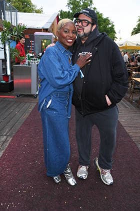 Nikeata Thompson, Oliver Polak beim FEST DER PRODUKTIONSALLIANZ im Tipi am Kanzleramt in Berlin am 07.07.2026 *** Nikeata Thompson and Oliver Polak at the FEST DER PRODUKTIONSALLIANZ at the Tipi am Kanzleramt in Berlin on July 7, 2026