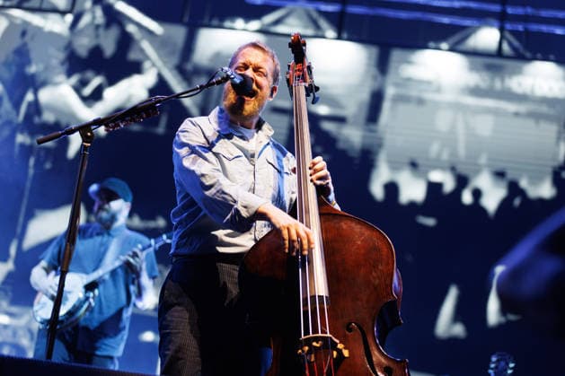 IPA86487492 - Ted Dwane, a member of the band Mumford &amp; Sons, performs as part of the Prizefighter Tour at Rock in Roma on July 7, 2026, at the Ippodromo delle Capannelle in Rome, Italy.  Copyright: xEmanuelaxVertolli LiveMediax xx 86487492