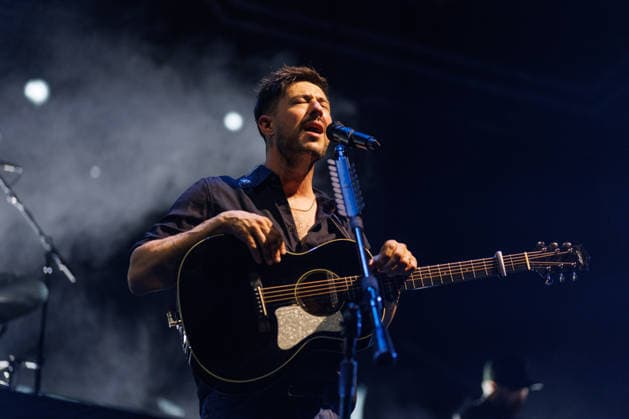 IPA86487495 - Marcus Mumford, a member of the band Mumford &amp; Sons, performs as part of the Prizefighter Tour at Rock in Roma on July 7, 2026, at the Ippodromo delle Capannelle in Rome, Italy.  Copyright: xEmanuelaxVertolli LiveMediax xx 86487495