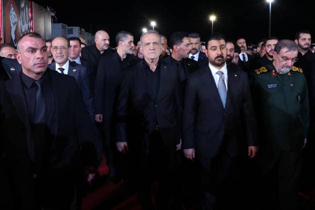 Body of slain Iranian supreme leader arrives in Iraq ahead of funeral procession NAJAF, IRAQ - JULY 8: (----EDITORIAL USE ONLY – MANDATORY CREDIT - IRANIAN PRESIDENCY HANDOUT - NO MARKETING NO ADVERTISING CAMPAIGNS - DISTRIBUTED AS A SERVICE TO CLIENTS----) Iranian President Masoud Pezeshkian (C), Iraqi Prime Minister Ali al-Zaidi (2nd R) and Mohsen Rezaei (R), member of Iran s Expediency Discernment Council and former Commander-in-Chief of the Islamic Revolutionary Guard Corps, welcome the arrival of the late Iranian Supreme Leader Ayatollah Ali Khamenei s body at Najaf International Airport in Najaf, Iraq, on July 8, 2026. Khamenei was killed in US-Israeli strikes on Iran that began on Feb. 28, triggering weeks of retaliatory attacks  Copyright: x2026xAnadoluxIranianxPresidencyx xHandoutx