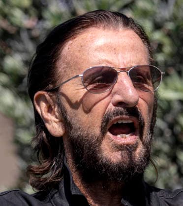 July 07, 2026 - Beverly Hills, California, USA - RINGO STARR, who turns 86 today, arrives for his Annual Peace & Love Birthday Celebration at Beverly Hills Garden Park. Beverly Hills USA - ZUMAce6_ 20260707_zaf_ce6_010 Copyright: xBrianxCahnx