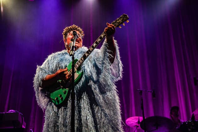 Alabama Shake live at Lucca Summer festival in Lucca, Italy - 07 Jul 2026 Singer Brittany Howard of Alabama Shake performs live on stage during a concert. The celebrated American band Alabama Shake performed on stage in Piazza Napoleone in Lucca, marking the highly anticipated only Italian date of their world tour. The concert marks their historic return to the country after a ten-year absence, celebrating the official reunion of founding members Brittany Howard, Heath Fogg, and Zac Cockrell. Lucca Italy Copyright: xCarloxVerganix xSOPAxImagesx ALABAMASHAKE26(27)