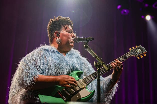 Alabama Shake live at Lucca Summer festival in Lucca, Italy - 07 Jul 2026 Singer Brittany Howard of Alabama Shake performs live on stage during a concert. The celebrated American band Alabama Shake performed on stage in Piazza Napoleone in Lucca, marking the highly anticipated only Italian date of their world tour. The concert marks their historic return to the country after a ten-year absence, celebrating the official reunion of founding members Brittany Howard, Heath Fogg, and Zac Cockrell. Lucca Italy Copyright: xCarloxVerganix xSOPAxImagesx ALABAMASHAKE26(4)