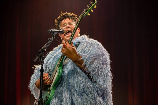 Alabama Shake live at Lucca Summer festival in Lucca, Italy - 07 Jul 2026 Singer Brittany Howard of Alabama Shake performs live on stage during a concert. The celebrated American band Alabama Shake performed on stage in Piazza Napoleone in Lucca, marking the highly anticipated only Italian date of their world tour. The concert marks their historic return to the country after a ten-year absence, celebrating the official reunion of founding members Brittany Howard, Heath Fogg, and Zac Cockrell. Lucca Italy Copyright: xCarloxVerganix xSOPAxImagesx ALABAMASHAKE26(8)
