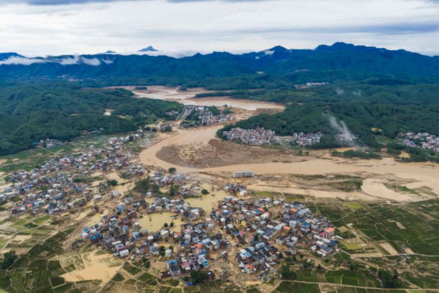 NANNING, CHINA - JULY 07: Floodwaters submerge Liulan village on July 7, 2026 in Hengzhou, Nanning, Guangxi Zhuang Autonomous Region of China. Recent extreme rainstorms triggered by Typhoon Maysak, the 10th typhoon of the year, have caused severe flooding in parts of south China s Guangxi Zhuang Autonomous Region.  Copyright: xVCGx 111652981422