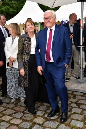 RECORD DATE NOT STATED FEST DER PRODUKTIONSALLIANZ - Berlin Frank-Walter Steinmeier (Bundespräsident) mit Ehefrau Elke Büdenbender beim FEST DER PRODUKTIONSALLIANZ der Allianz Deutscher Produzenten - Film & Fernsehen e.V. (Produktionsallianz) im Tipi am Kanzleramt in Berlin am 07.07.2026 *** PRODUCTION ALLIANCE GALA Berlin: Frank Walter Steinmeier, President of Germany, with his wife Elke Büdenbender at the PRODUCTION ALLIANCE GALA hosted by the Alliance of German Film and Television Producers e.V. (Production Alliance) at the Tipi am Kanzleramt in Berlin on July 7, 2026 Copyright: xEventpressxBerndtx