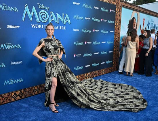 Disney™s ˜Moana™ World Premiere Lauren Hashian arriving to Disney™s ˜Moana™ World Premiere at Hollywood Bowl on July 07, 2026 in Hollywood, CA. Hollywood Hollywood Bowl California USA Copyright: xLISAxOConnor AFF-USA.comx
