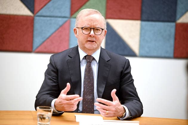 ANTHONY ALBANESE PACIFIC ISLANDS, Australian Prime Minister Anthony Albanese during a bilateral meeting with Tongan Prime Minister Fatafehi FakafÄnua at the CPO in Brisbane, Wednesday, July 8, 2026. ( NO ARCHIVING, POOL BRISBANE QUEENSLAND AUSTRALIA  Copyright: xJohnxGassx 20260708163205442717
