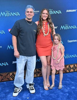 Disney™s ˜Moana™ World Premiere Enrique Hernandez, Mariana Vicente and PenÃ Hollywood Hollywood Bowl California USA Copyright: xLISAxOConnor AFF-USA.comx